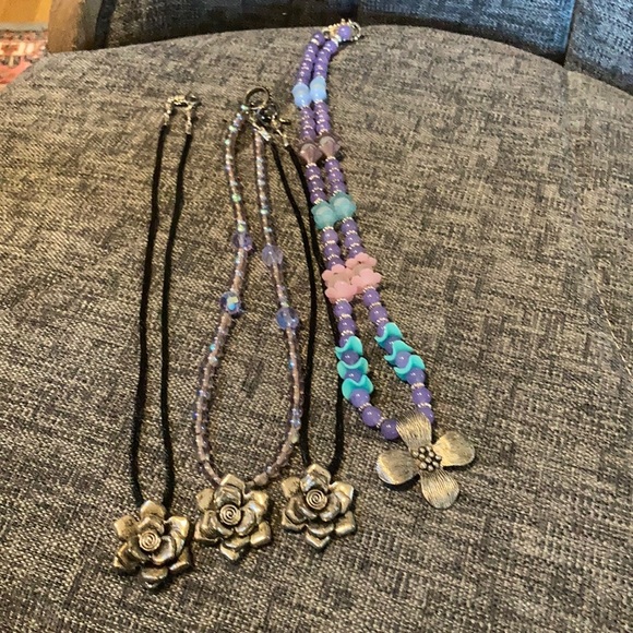 SALE Four Flower Necklaces - Picture 3 of 5